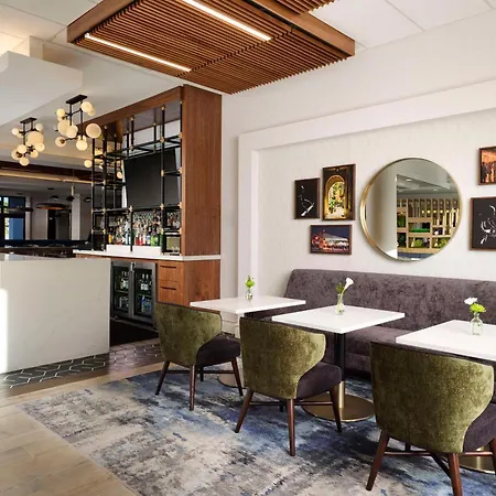 Hilton New Orleans Airport-2
